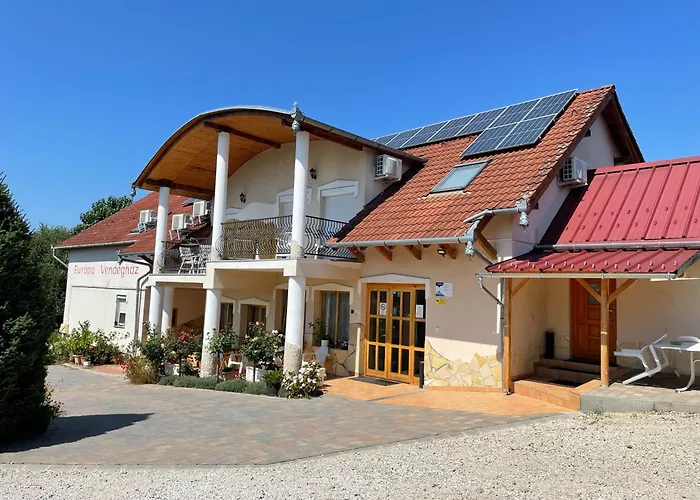 בית הארחה Europa Vendeghaz